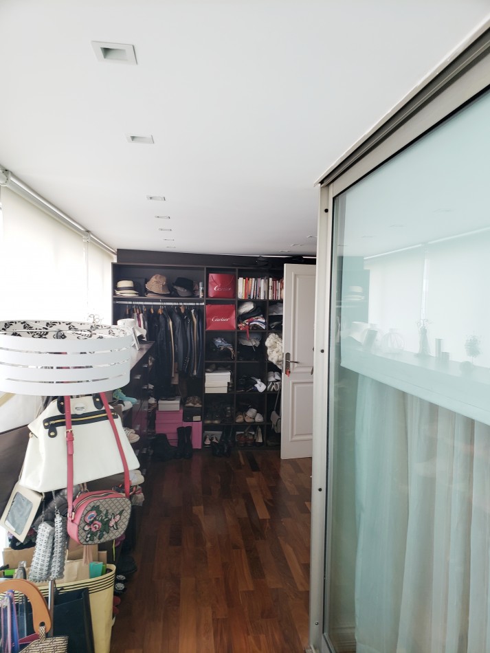 Piso de Categoria Detalles de Nivel en Edificio Premium - Excelente Ubicacion