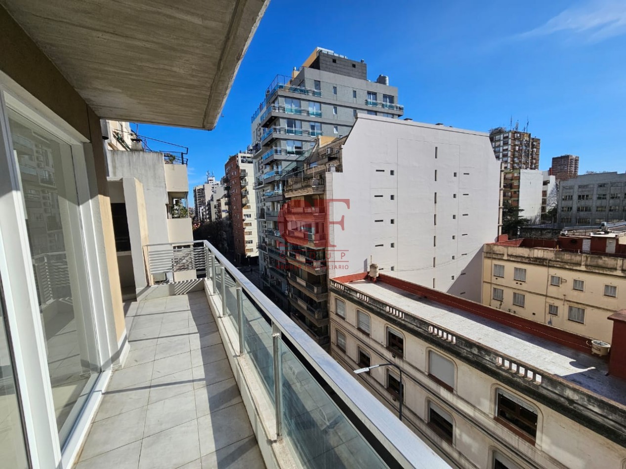 ESPECTACULAR Dos ambientes mas escritorio con balcon aterrazado con QUINCHO y PARRILLA propia
