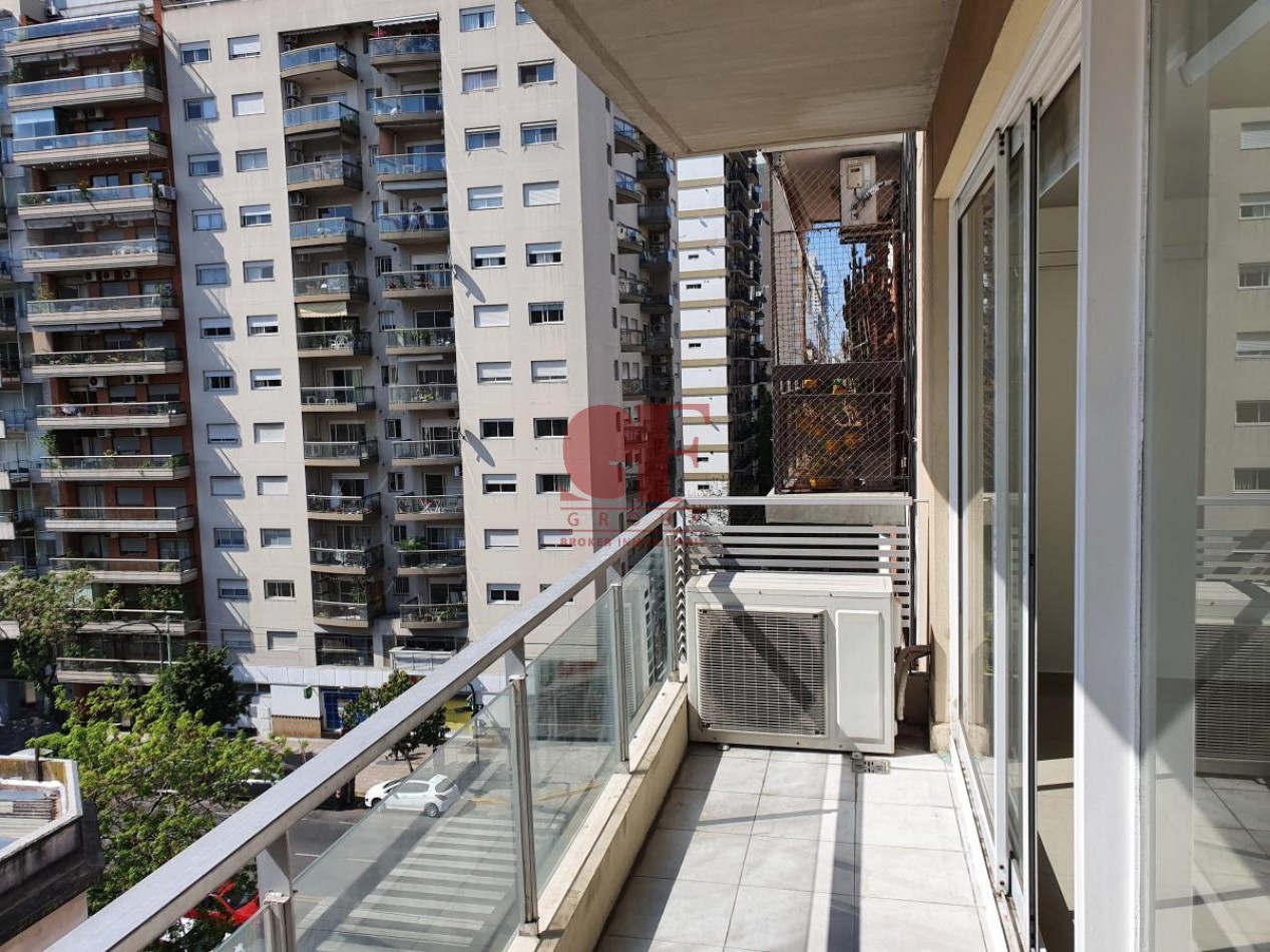 ESPECTACULAR Dos ambientes mas escritorio con balcon aterrazado con QUINCHO y PARRILLA propia