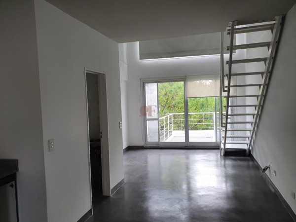 Duplex Super Luminoso con Terraza Propia en Exclusivo Barrio! Hecho a Nuevo! CON RENTA ASEGURADA
