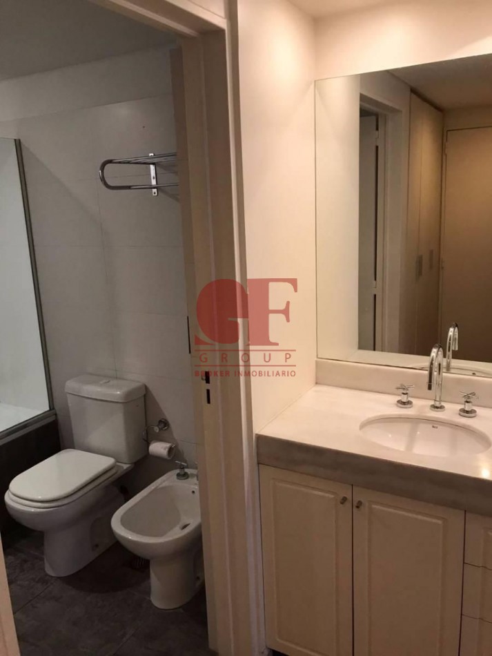 Espectacular Semipiso de 3 Ambientes con Cochera - AMUEBLADO