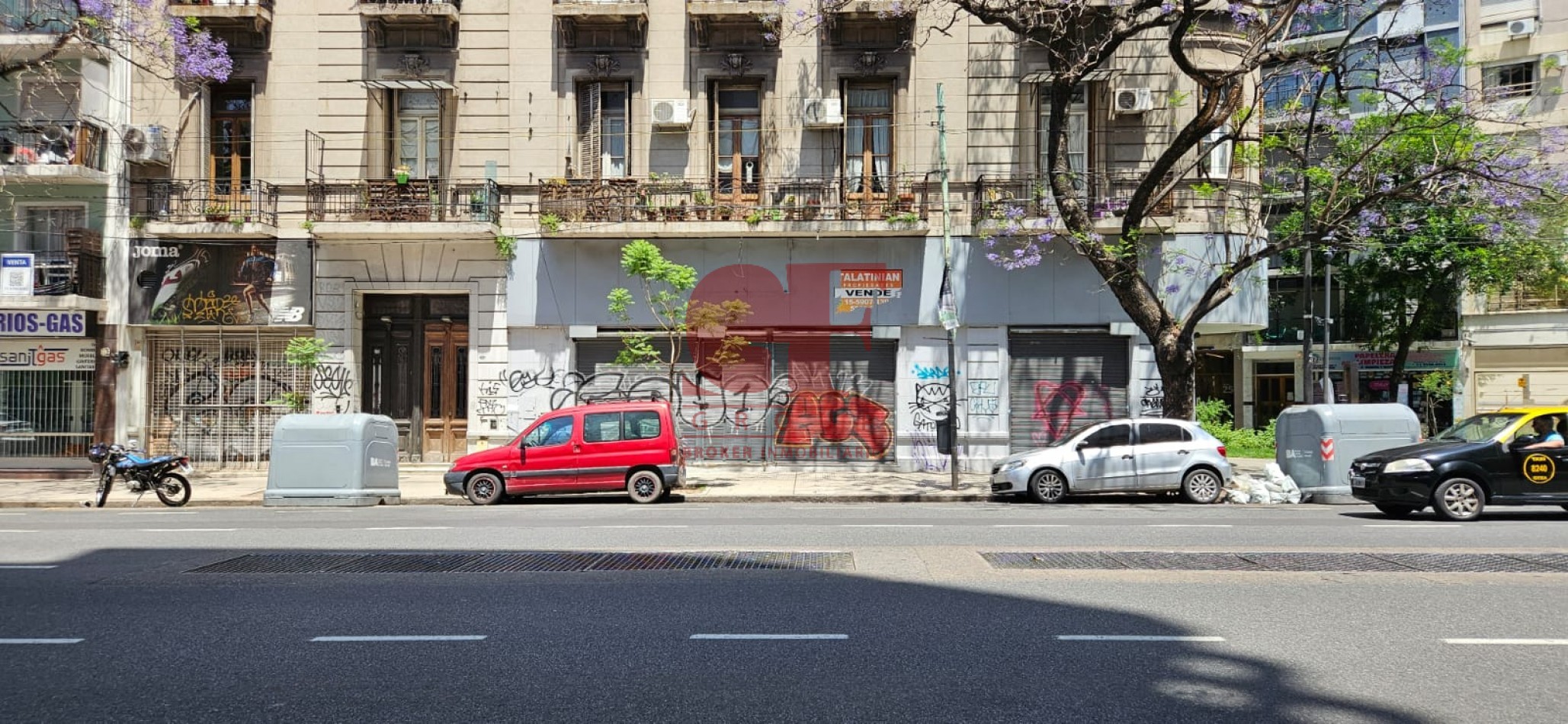 Importante y exclusivo local sobre av Corriente - 23 metros de frente