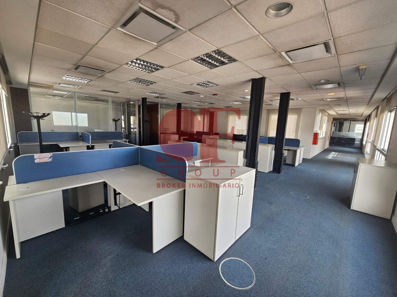 Emblematico e importante edificio  