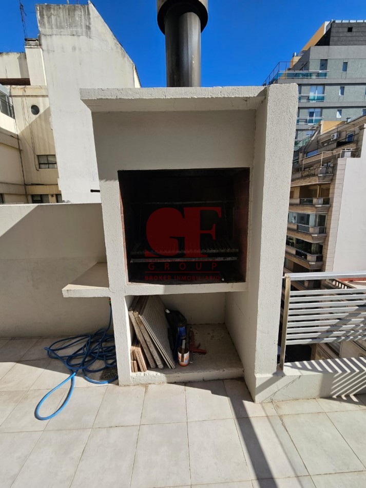 ESPECTACULAR Dos ambientes mas escritorio con balcon aterrazado con QUINCHO y PARRILLA propia