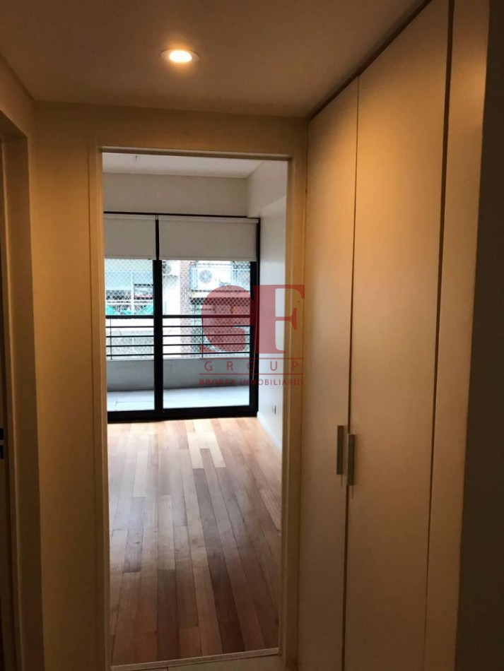 Espectacular Semipiso de 3 Ambientes con Cochera - AMUEBLADO