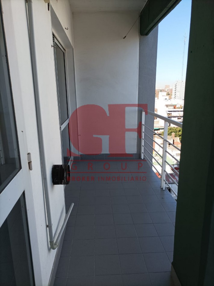 Hermoso 3 Ambientes, Super Luminoso en Torre con Pileta! con renta asegurada