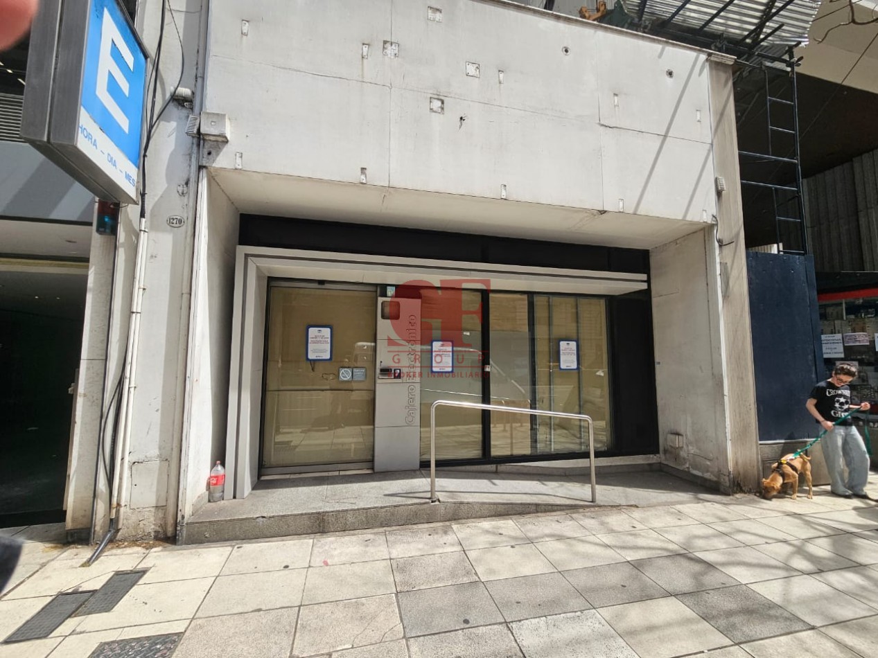 Excelente local sobre av Callao, pleno Recoleta!!