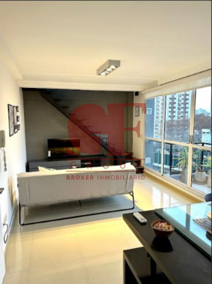 Excelente DUPLEX con terraza propia