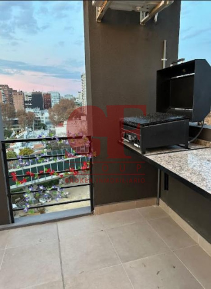 Excelente DUPLEX con terraza propia