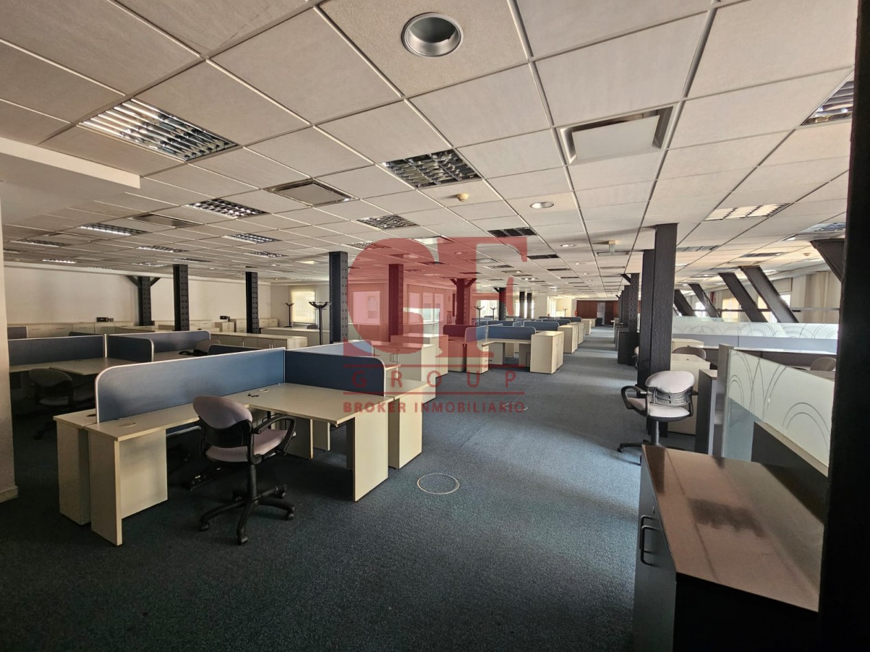 Emblematico e importante edificio  