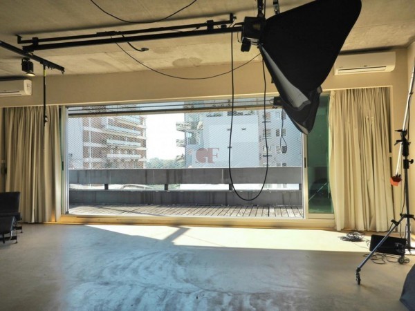Excelente LOFT !!!! Piso con detalles de jerarquia