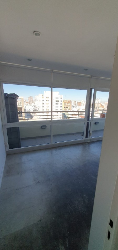 Semipiso en Duplex con Terraza y Parrilla propia - Dos Dormitorios cochera y baulera