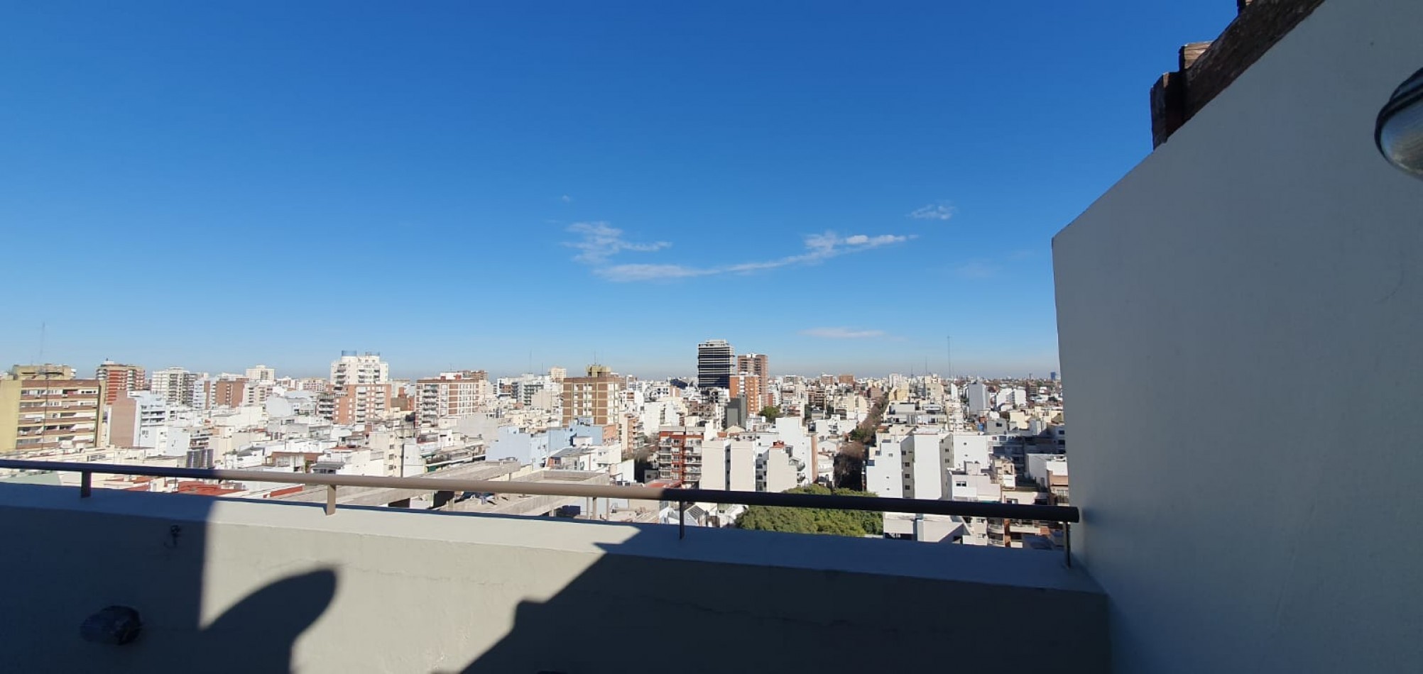 Semipiso en Duplex con Terraza y Parrilla propia - Dos Dormitorios cochera y baulera