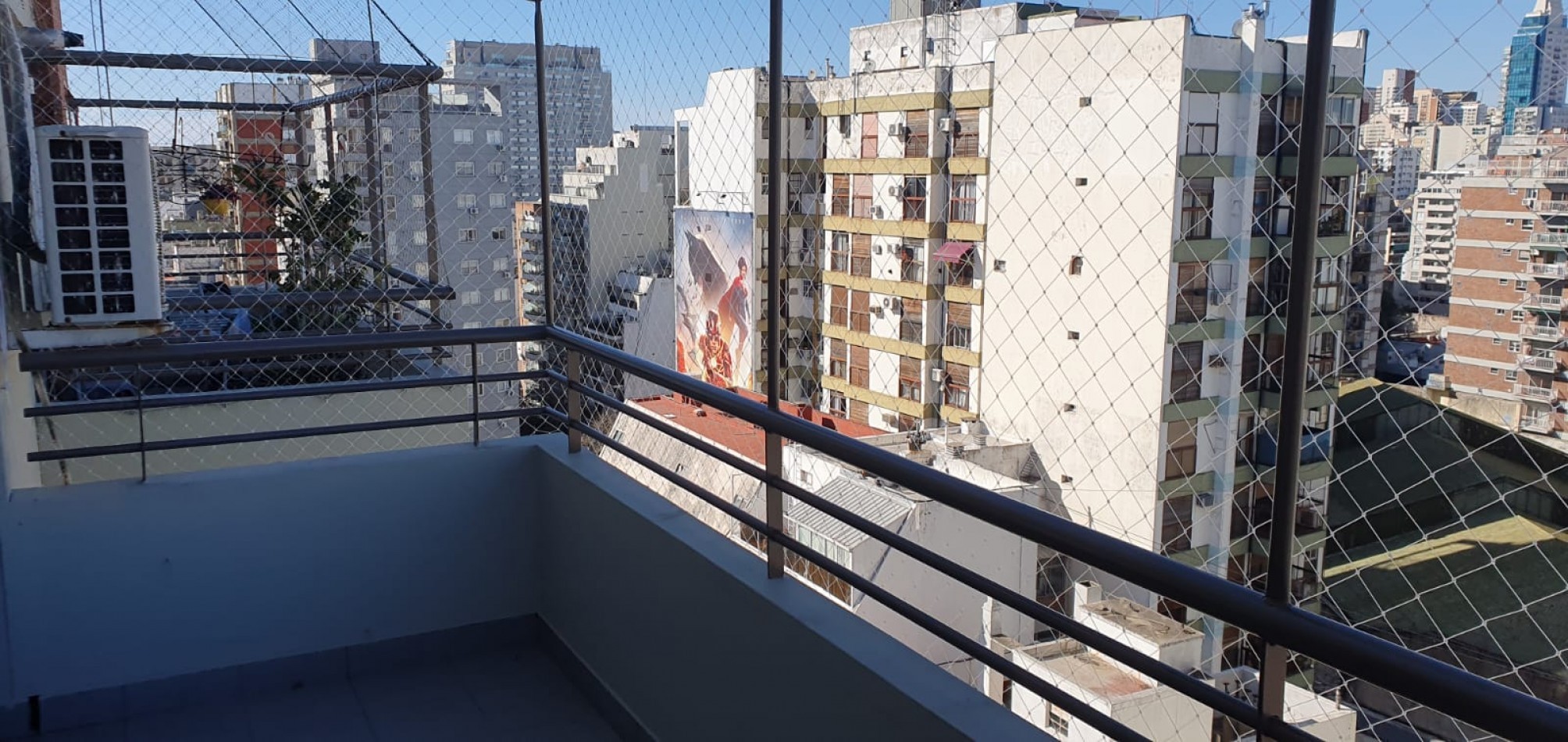 Semipiso en Duplex con Terraza y Parrilla propia - Dos Dormitorios cochera y baulera