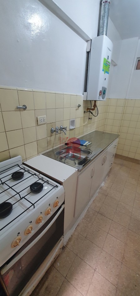 Ideal 2 ambientes cerca de Av del Libertador