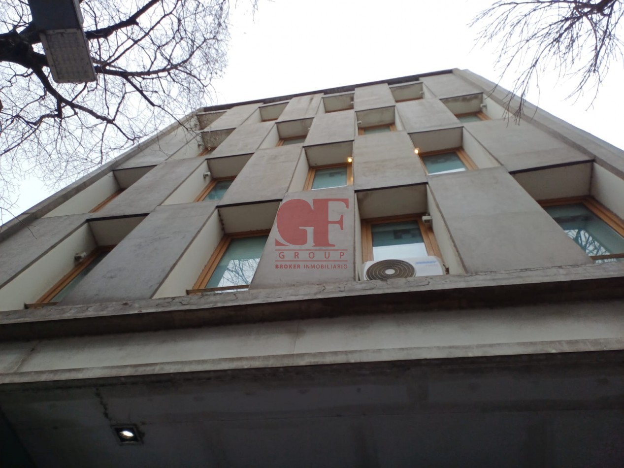 Lote para 1150 metros de venta mas edificio de 1050 metros totales!!!