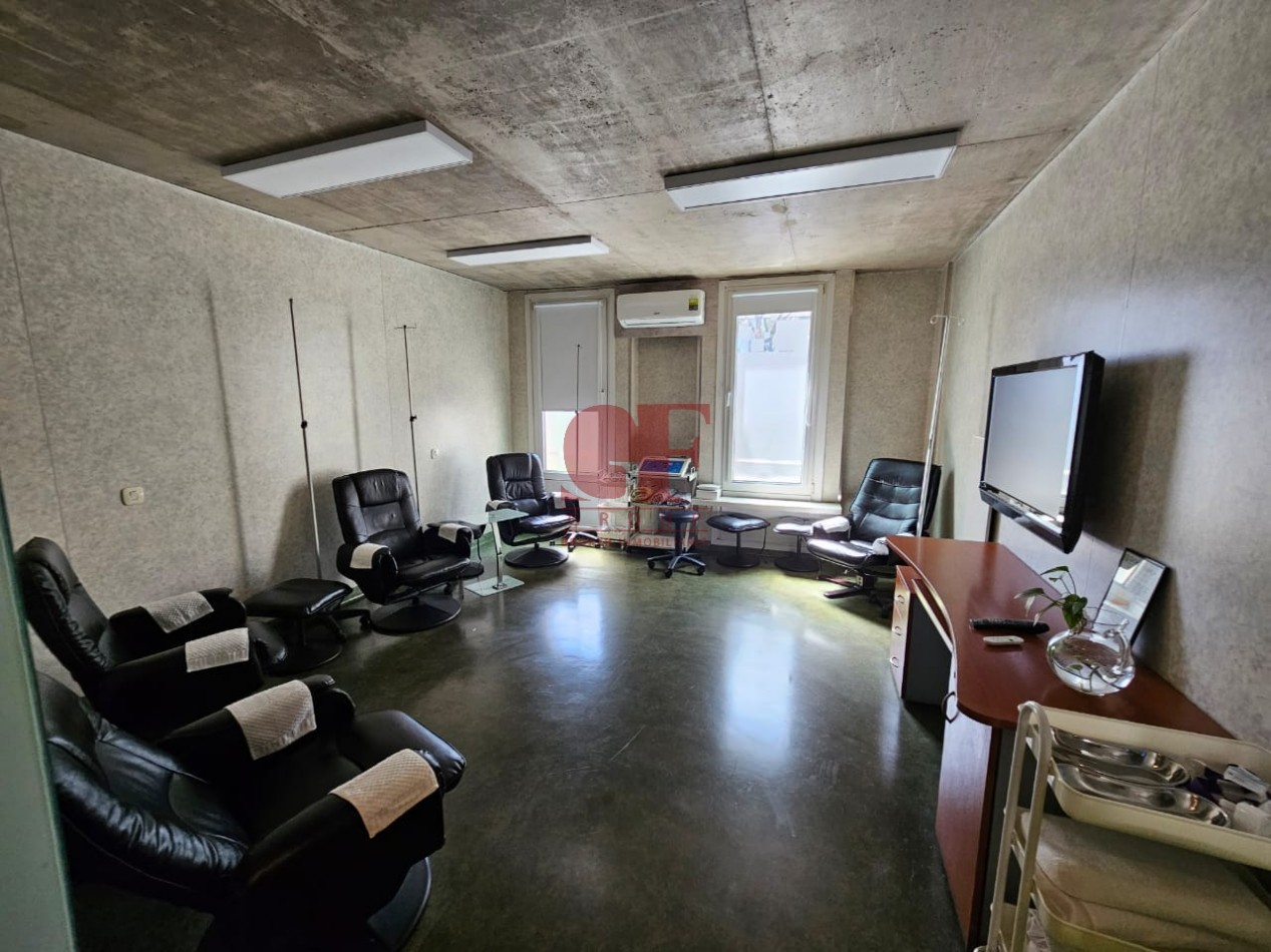 Lote para 1150 metros de venta mas edificio de 1050 metros totales!!!