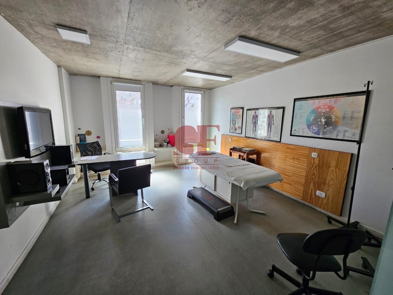 Lote para 1150 metros de venta mas edificio de 1050 metros totales!!!