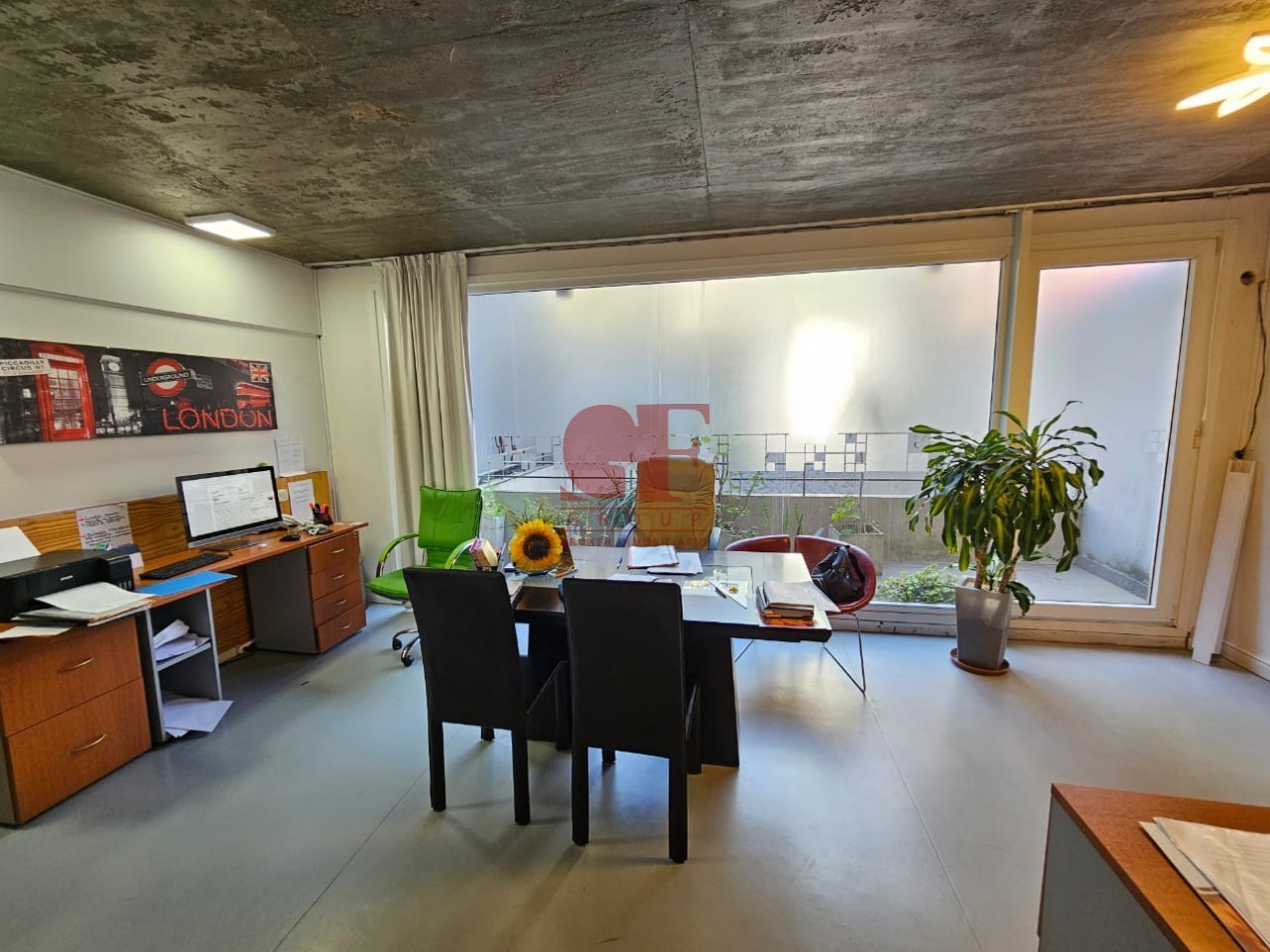 Lote para 1150 metros de venta mas edificio de 1050 metros totales!!!