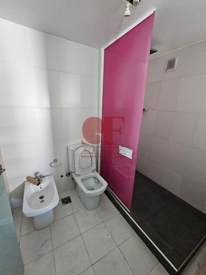 Lote para 1150 metros de venta mas edificio de 1050 metros totales!!!