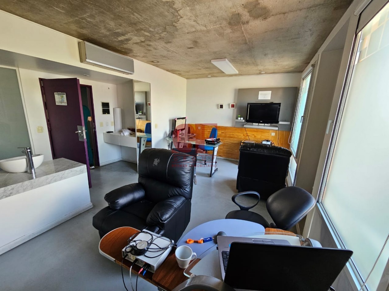 Lote para 1150 metros de venta mas edificio de 1050 metros totales!!!