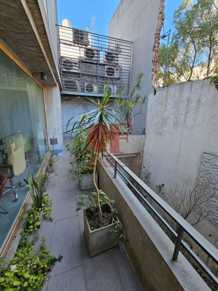 Lote para 1150 metros de venta mas edificio de 1050 metros totales!!!