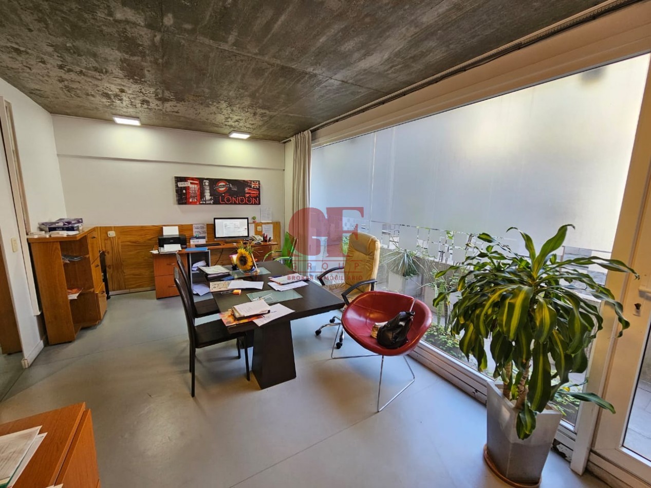 Lote para 1150 metros de venta mas edificio de 1050 metros totales!!!