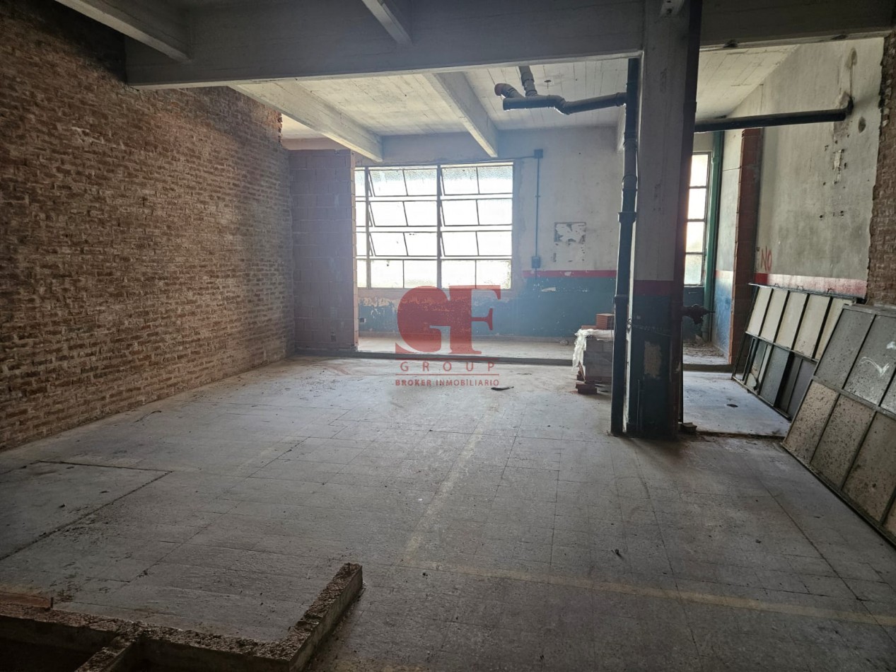 edificioLOCAL IMPORTANTE en de LOFTs en pleno ALMAGRO, con techos a 4 metros de altura