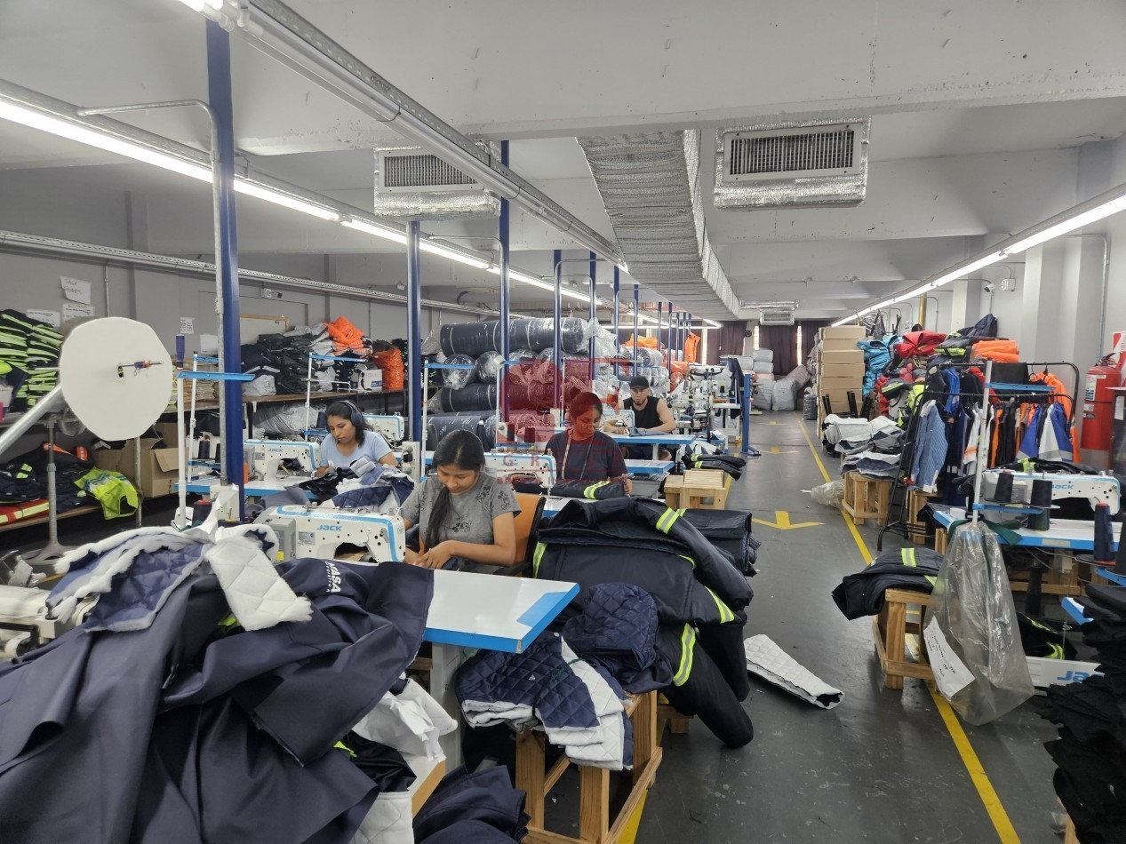 Edificio / Deposito  con 1600 metros totales en 4 plantas pleno Caballito