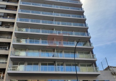 A Estrenar Excelente 3 Dorm. C/depen. de Servicio - Piso Alto - Premium