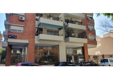Semipiso  en Duplex con Terraza y Parrilla propia - Dos Dormitorios cochera y baulera